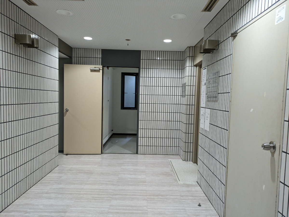 fresh/building/J00100392119_12