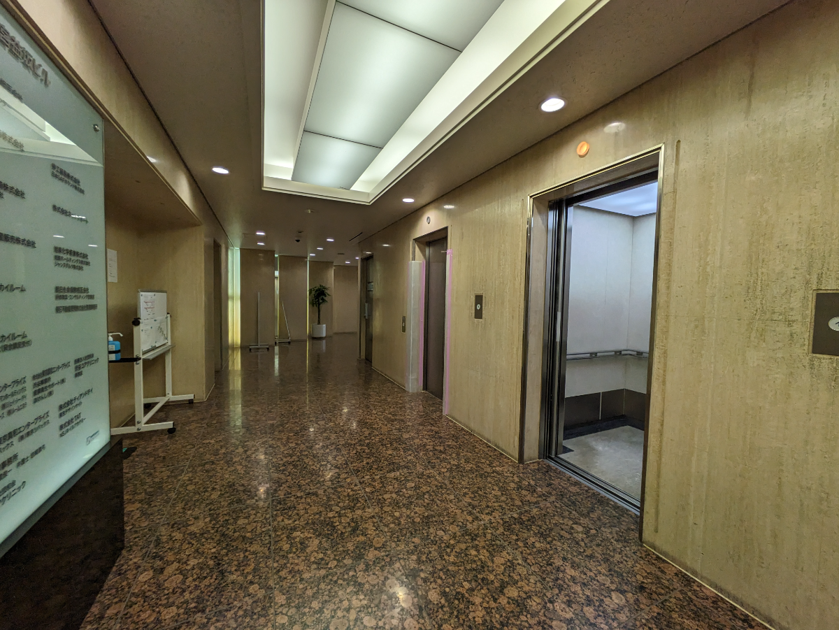 fresh/building/J00100392121_17
