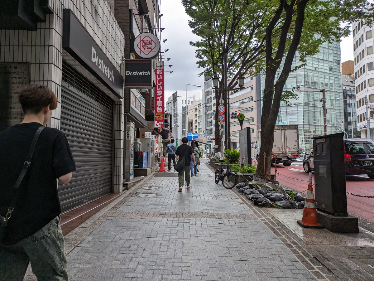 fresh/building/J00100392125_8