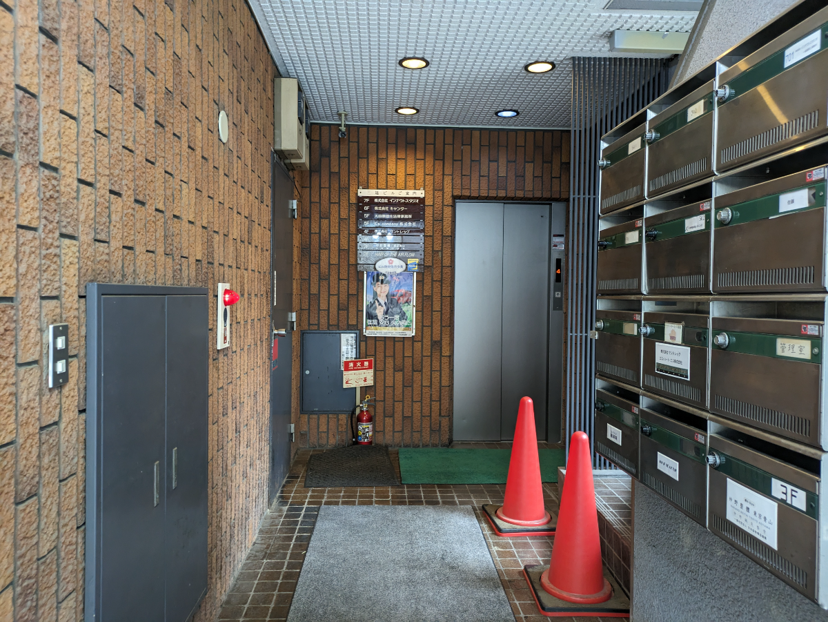 fresh/building/J00100392130_10