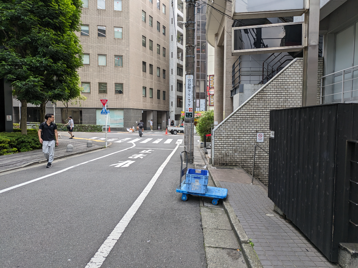 fresh/building/J00100392135_2