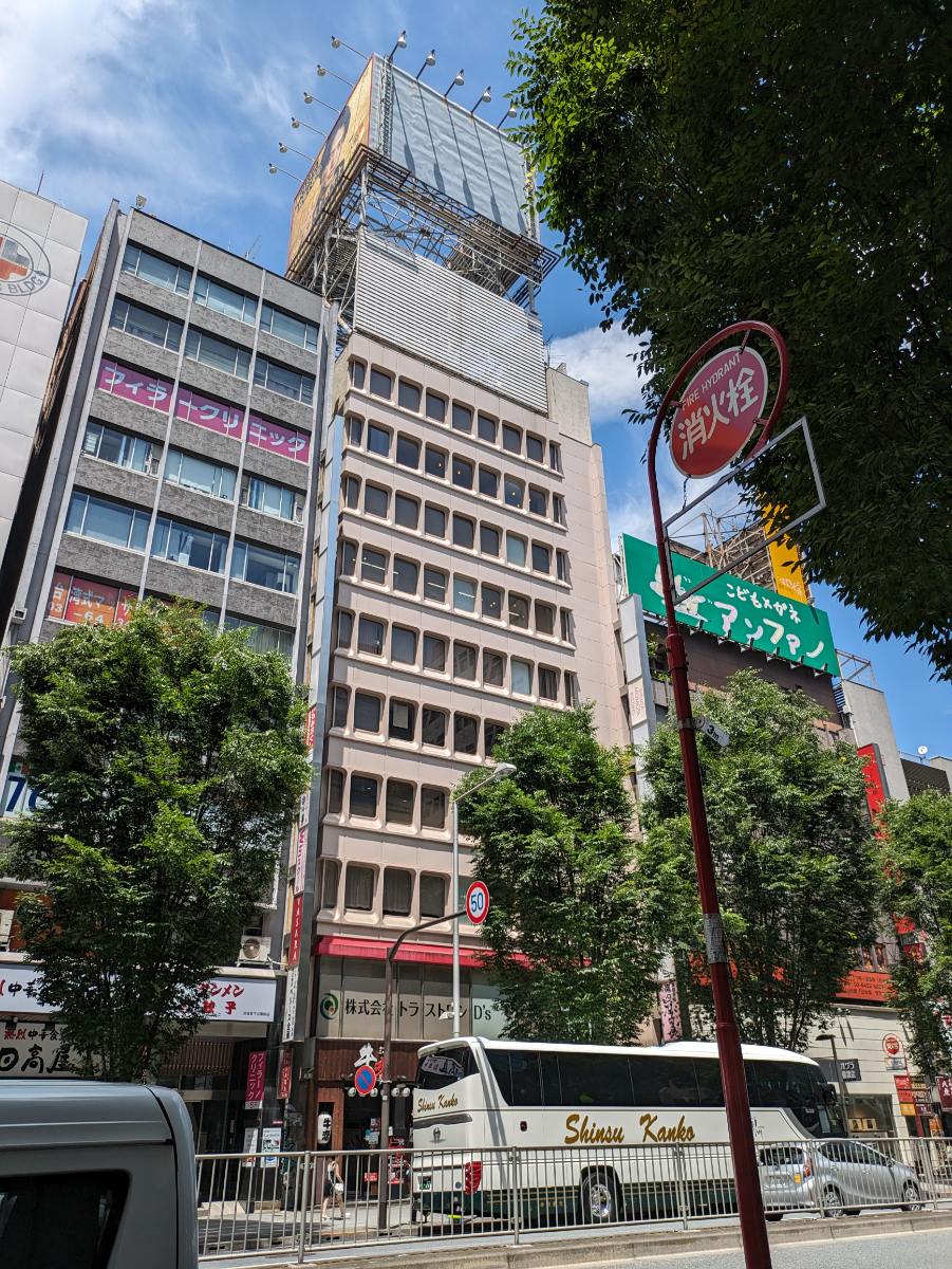 fresh/building/J00100392152_1