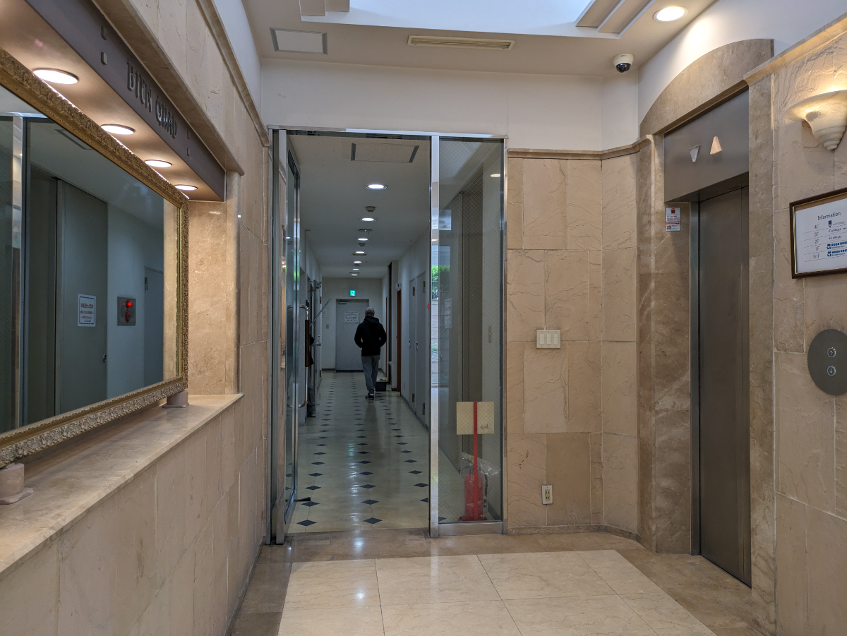 fresh/building/J00100392203_17