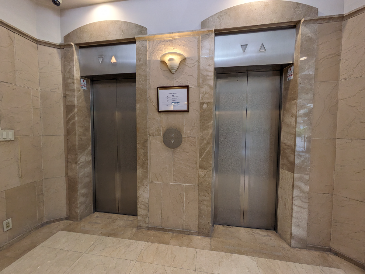 fresh/building/J00100392203_4