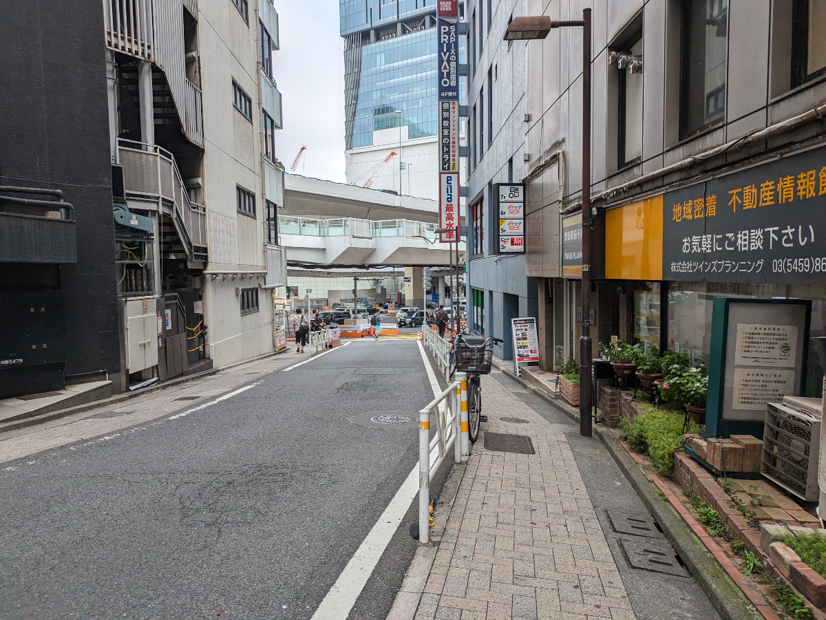 fresh/building/J00100392219_24