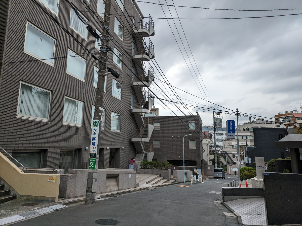 fresh/building/J00100392223_2