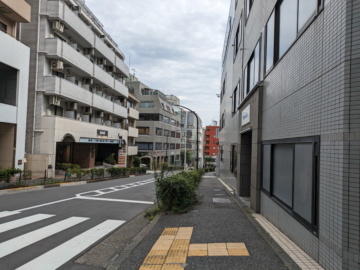 fresh/building/J00100392243_2