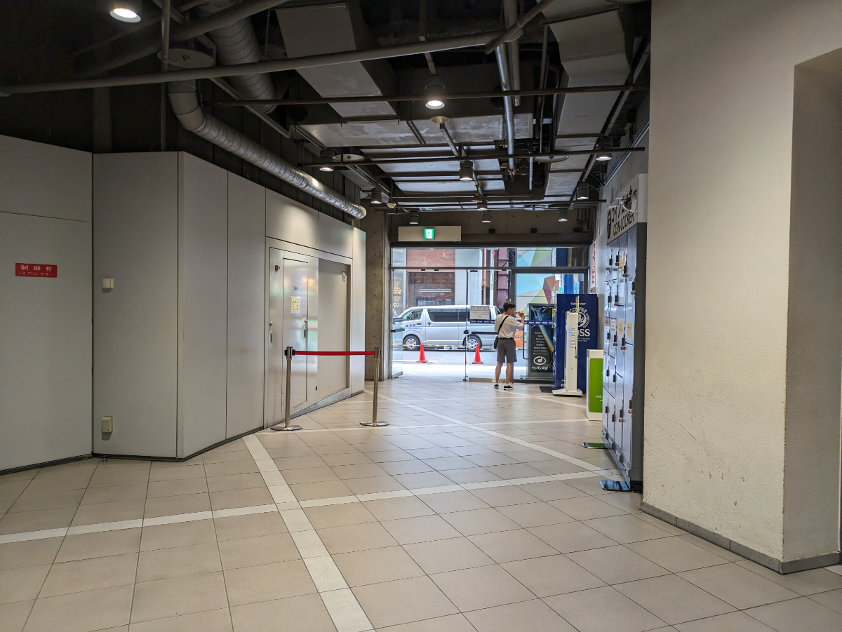 fresh/building/J00100392297_24