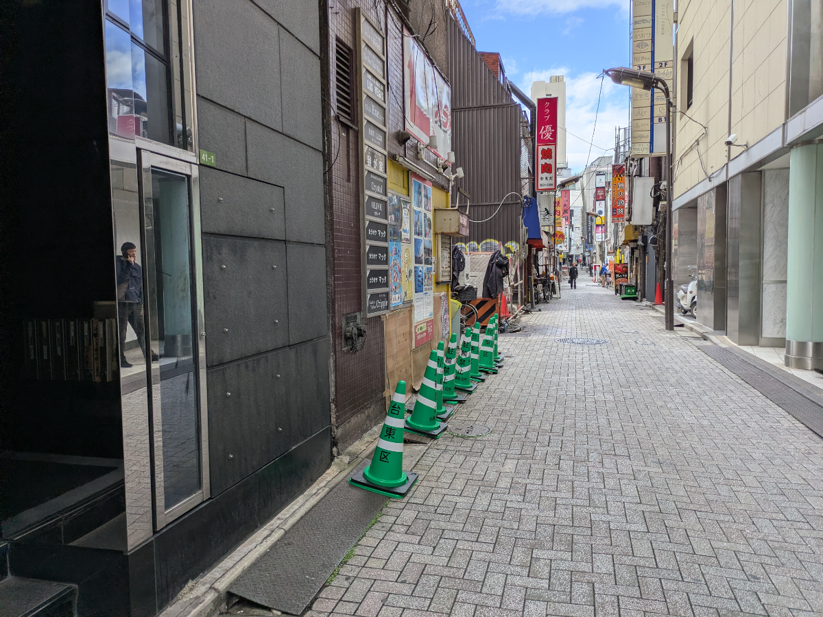 fresh/building/J00100392408_2