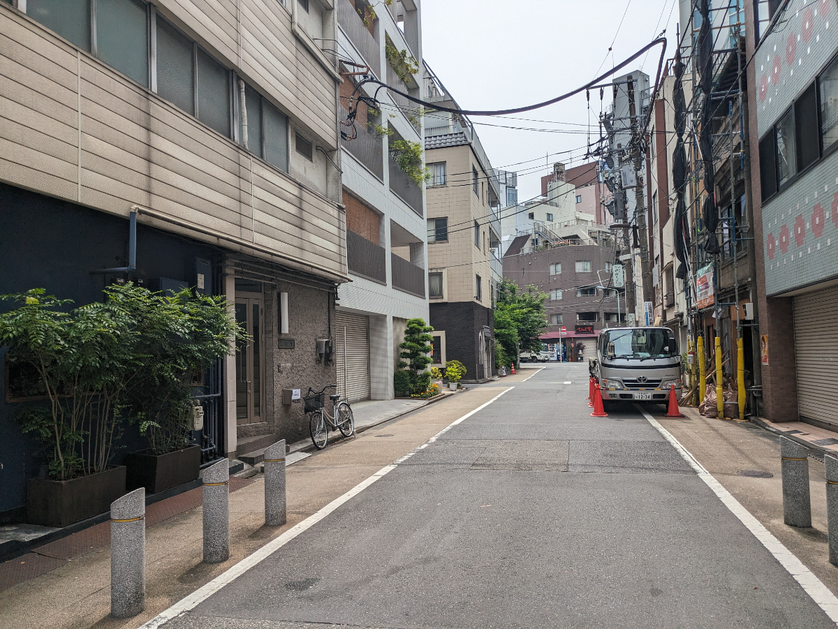 fresh/building/J00100392512_2