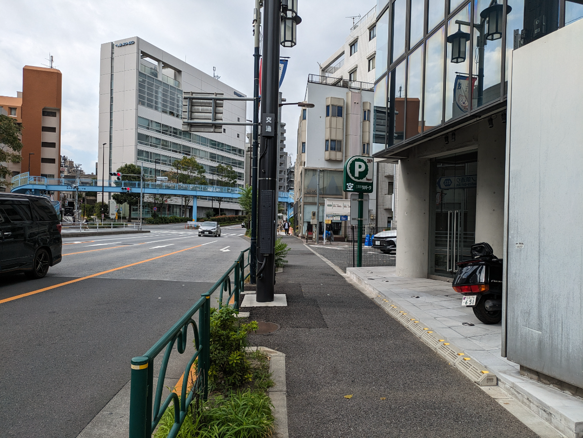 fresh/building/J00100392743_2