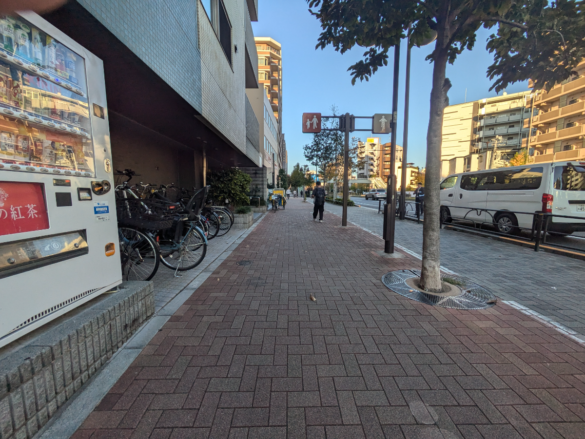 fresh/building/J00100392775_2