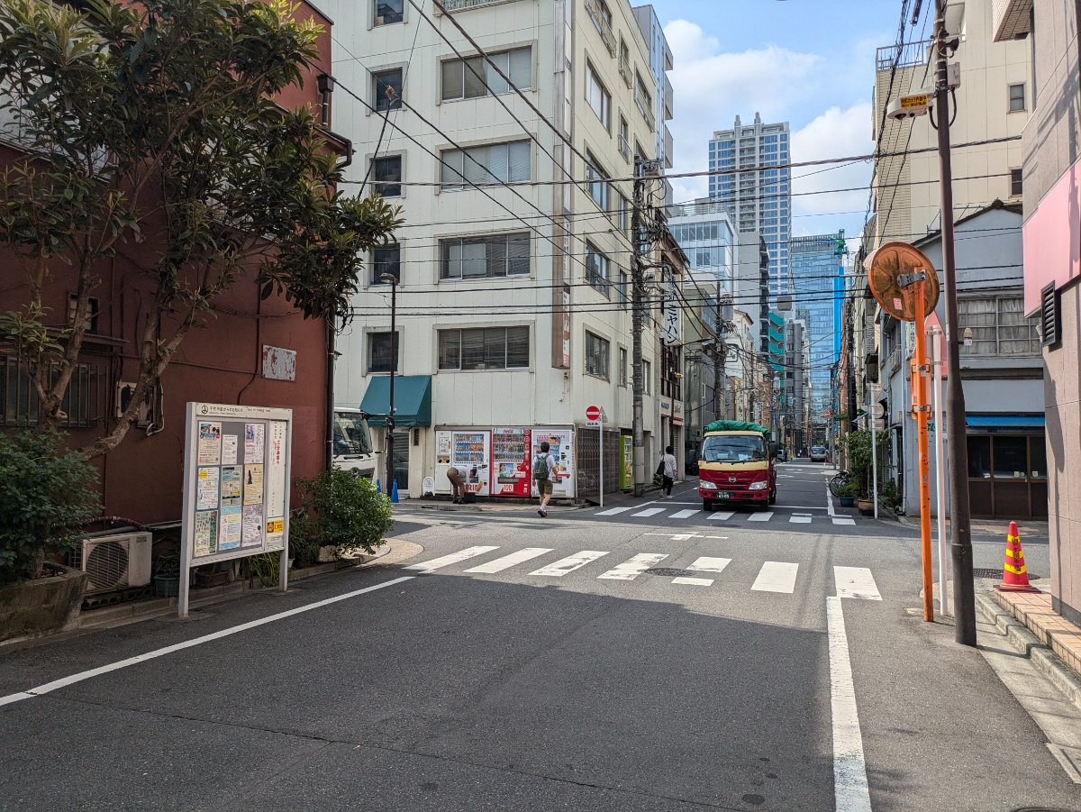 fresh/building/J00100392943_2
