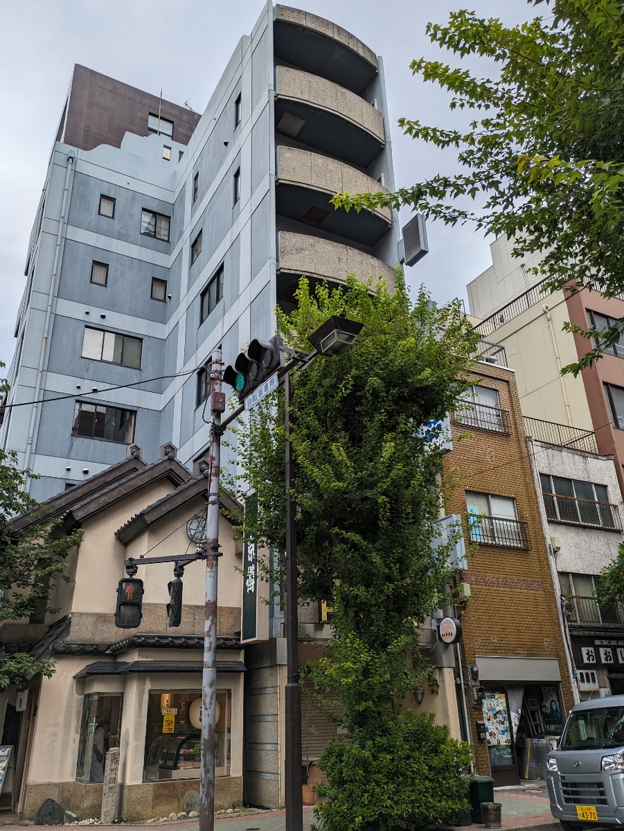 fresh/building/J00100393019_5