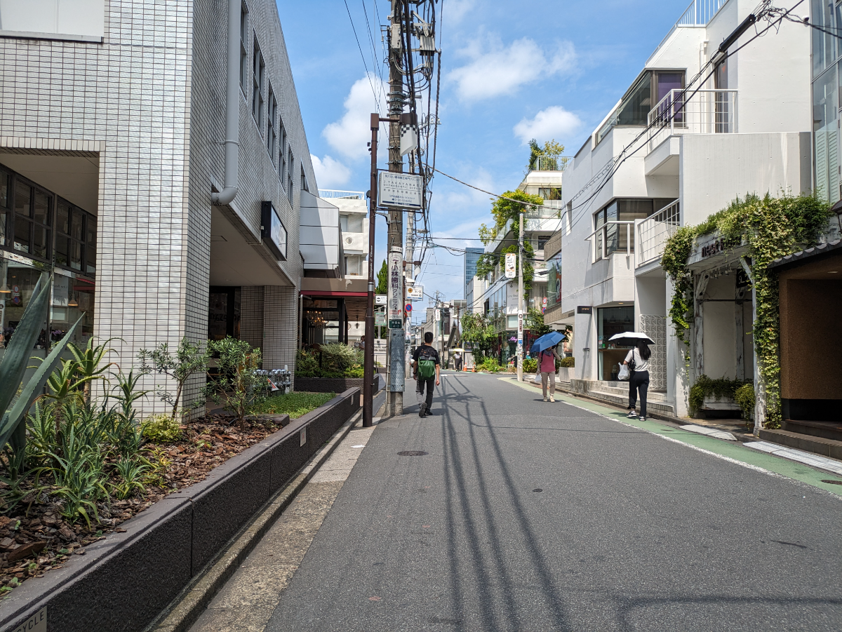 fresh/building/J00100393042_2