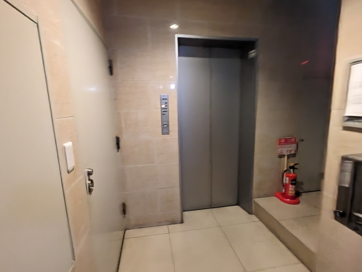 fresh/building/J00100393053_4