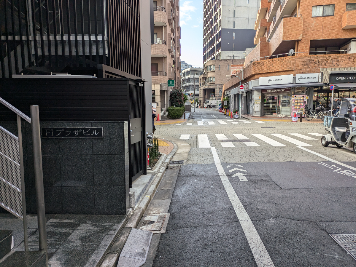 fresh/building/J00100393074_2