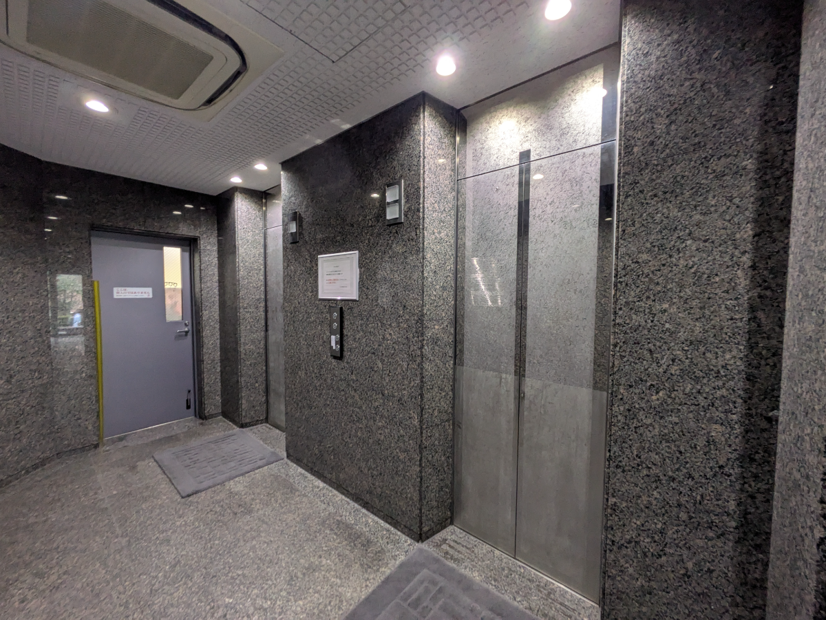 fresh/building/J00100393100_17