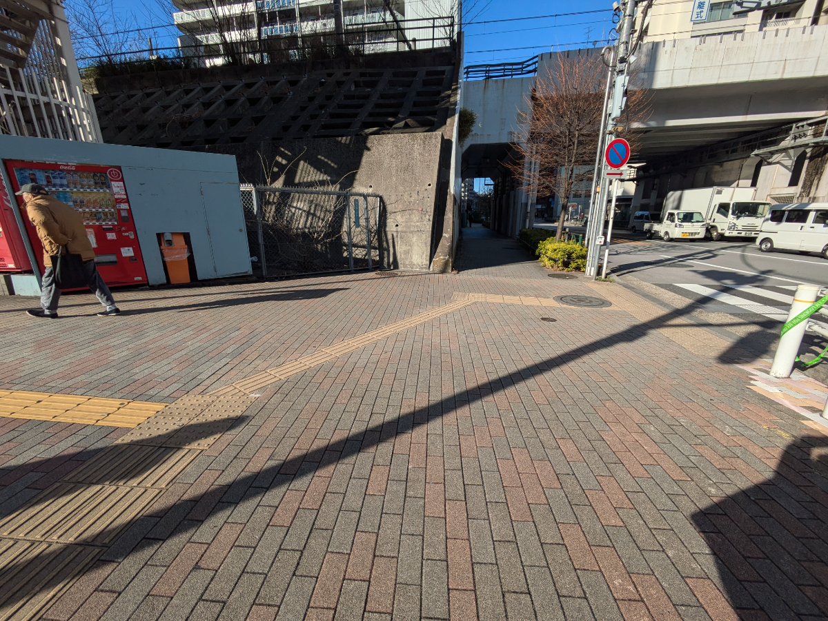 fresh/building/J00100393108_12