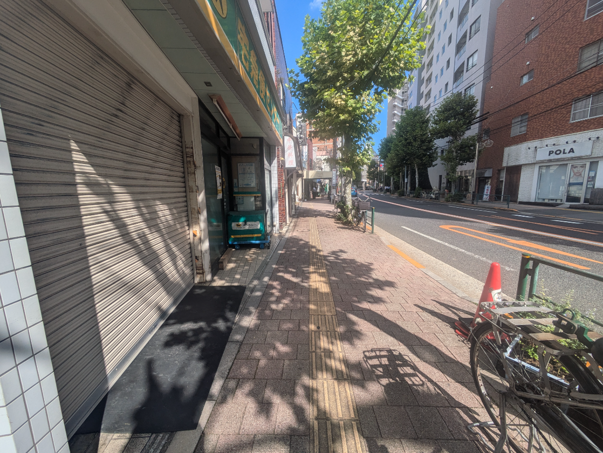 fresh/building/J00100393135_2