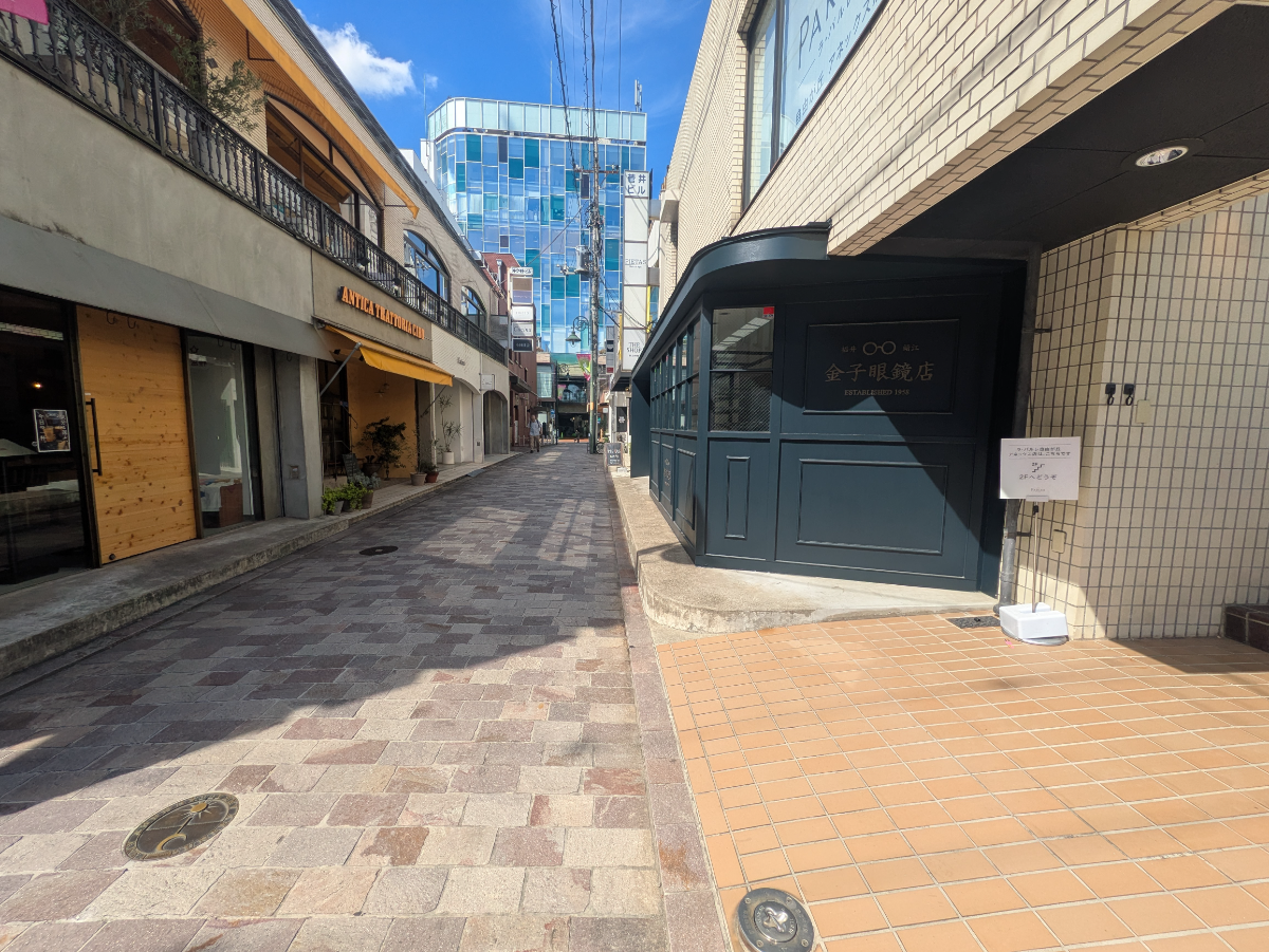 fresh/building/J00100393157_2