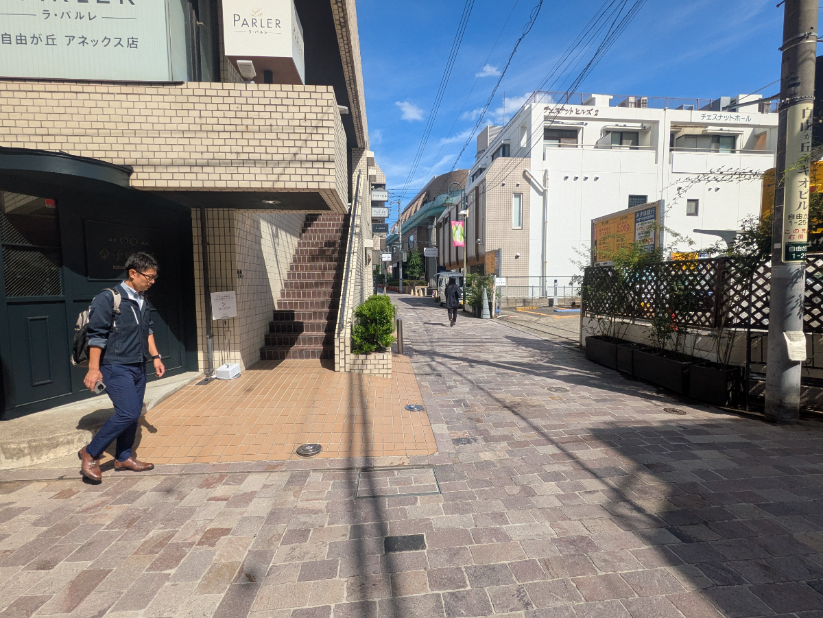 fresh/building/J00100393157_7