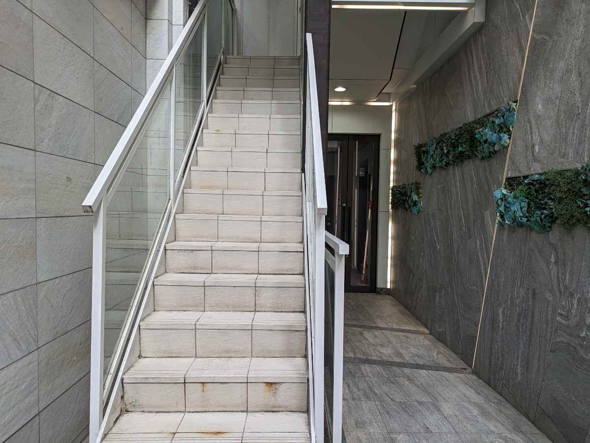 fresh/building/J00100393281_5