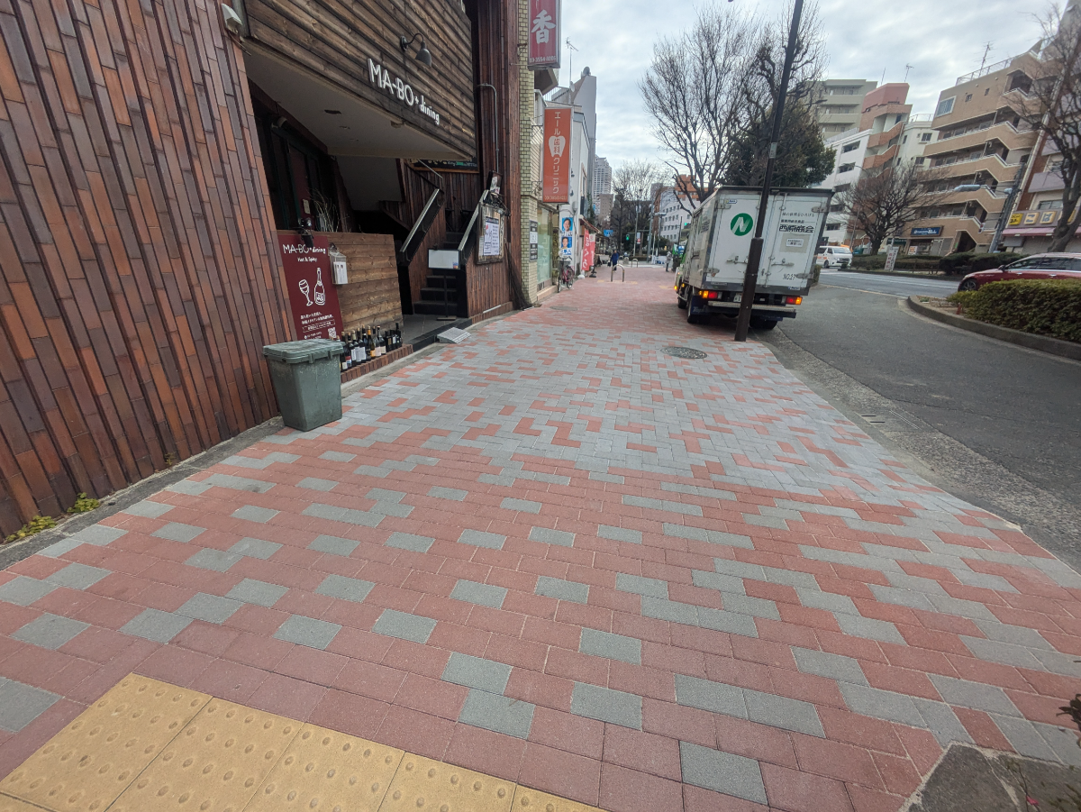 fresh/building/J00100393325_2