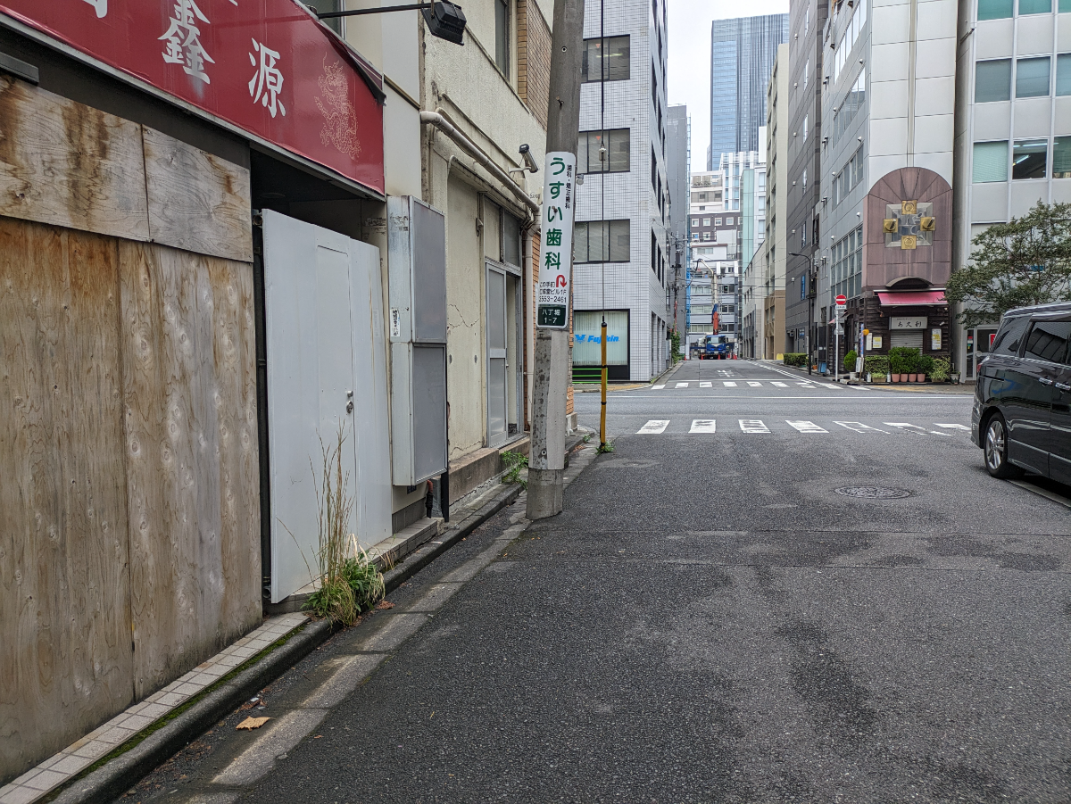 fresh/building/J00100393396_2