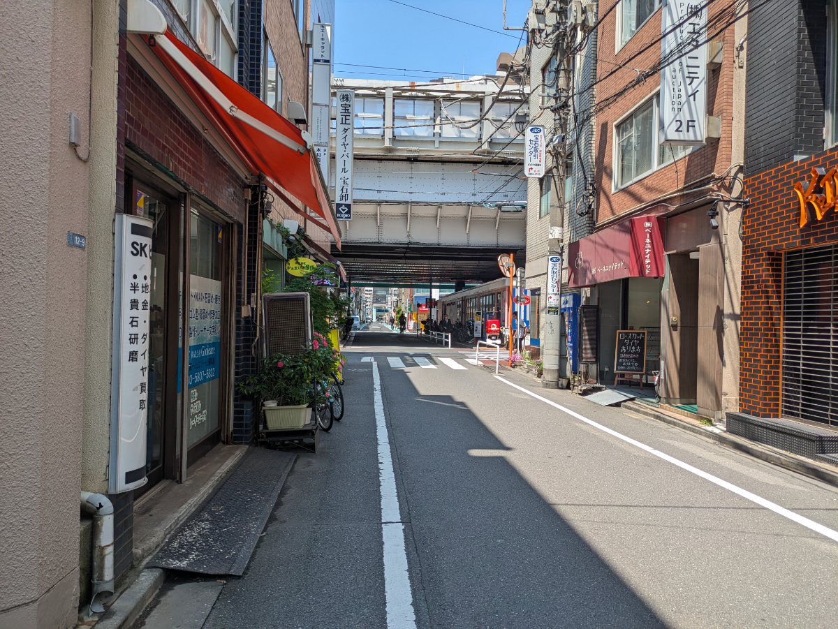 fresh/building/J00100393496_2