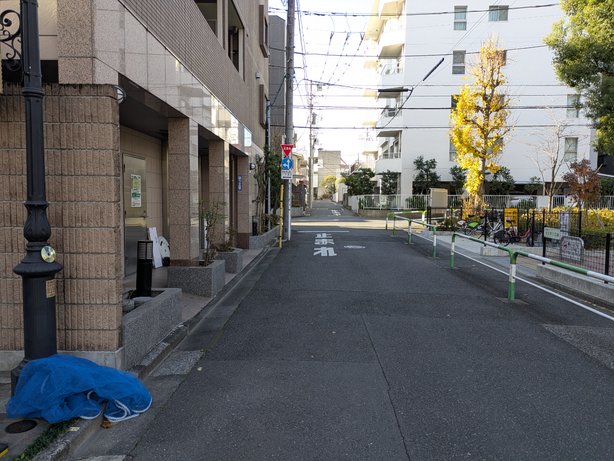 fresh/building/J00100393596_2