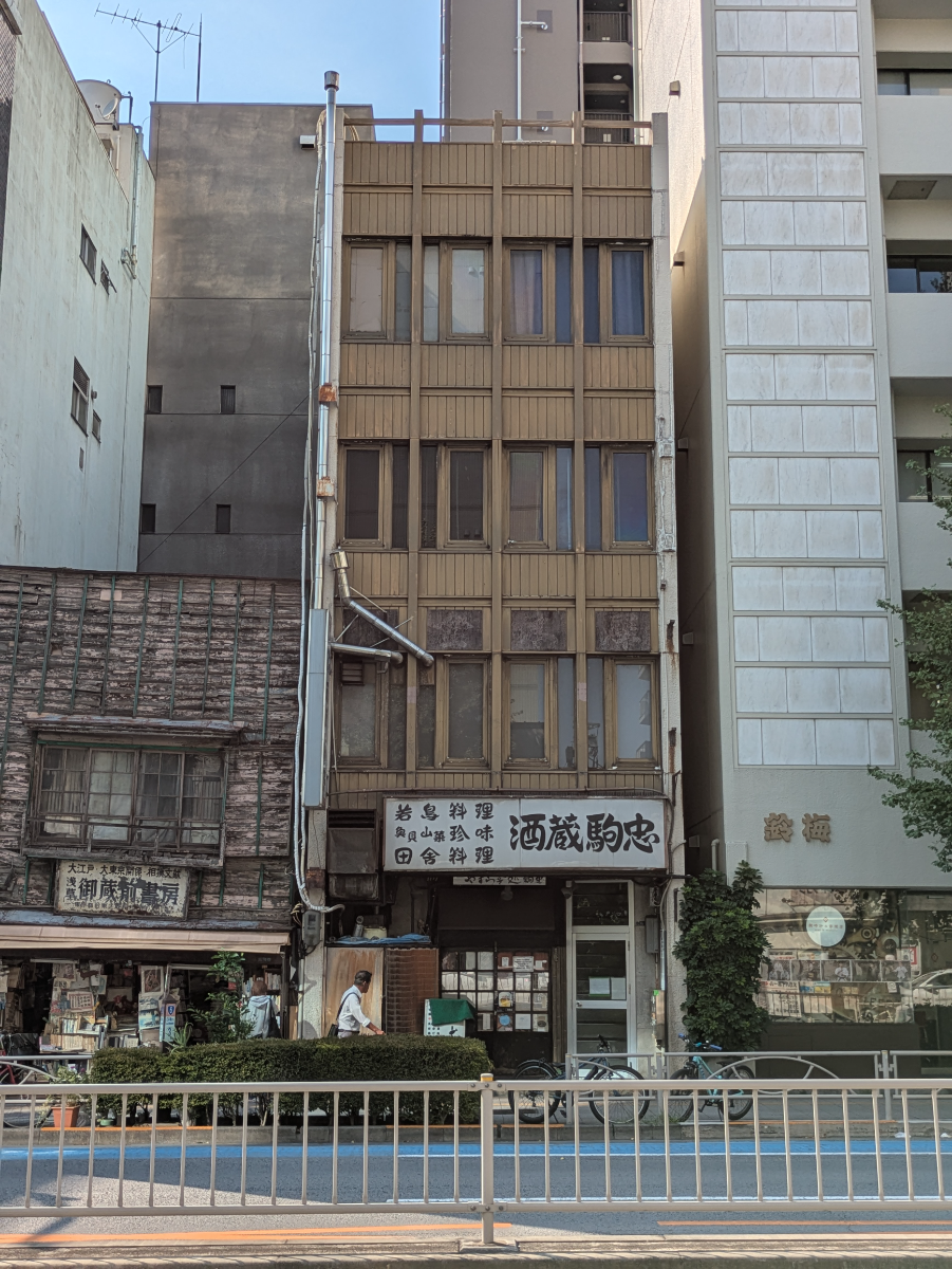 fresh/building/J00100393702_1