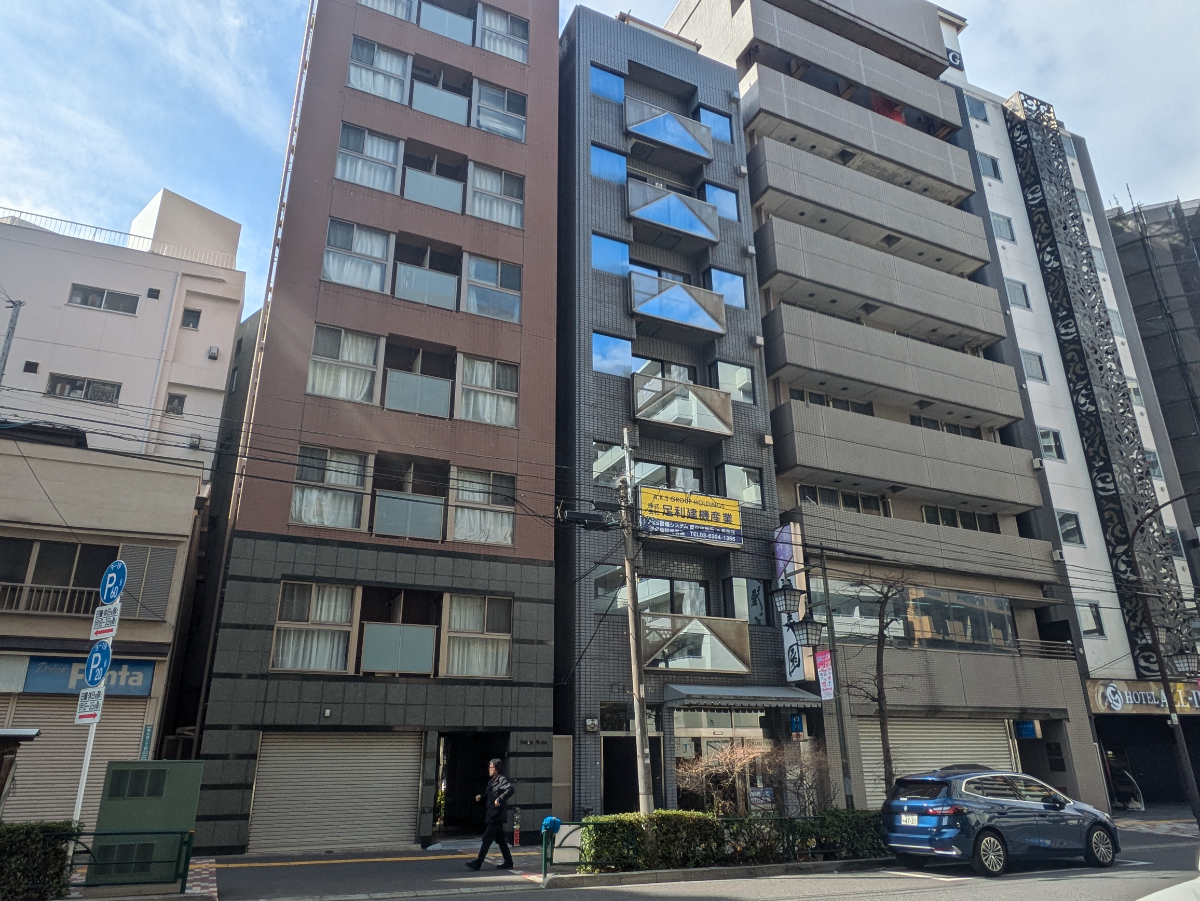 fresh/building/J00100393756_1
