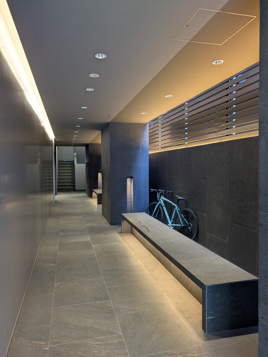 fresh/building/J00100393904_9