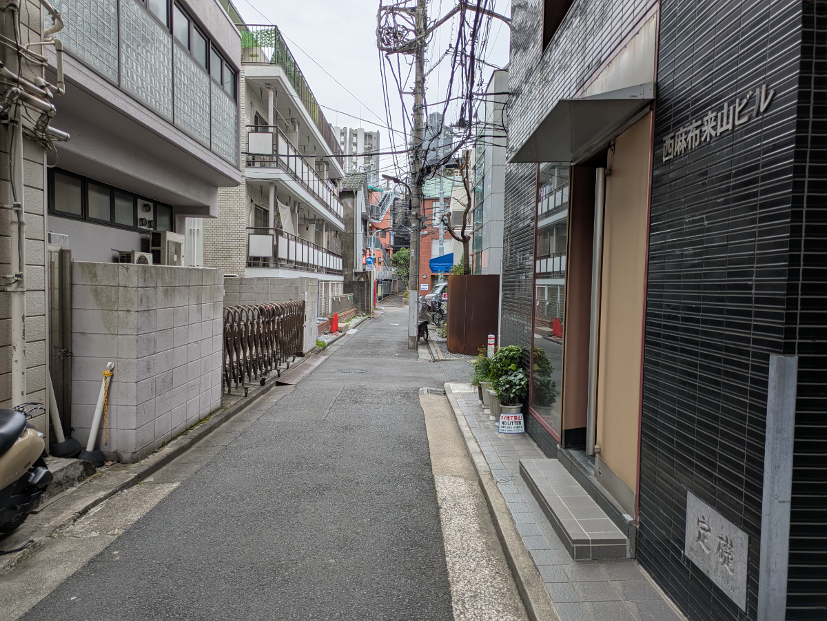 fresh/building/J00100394024_2