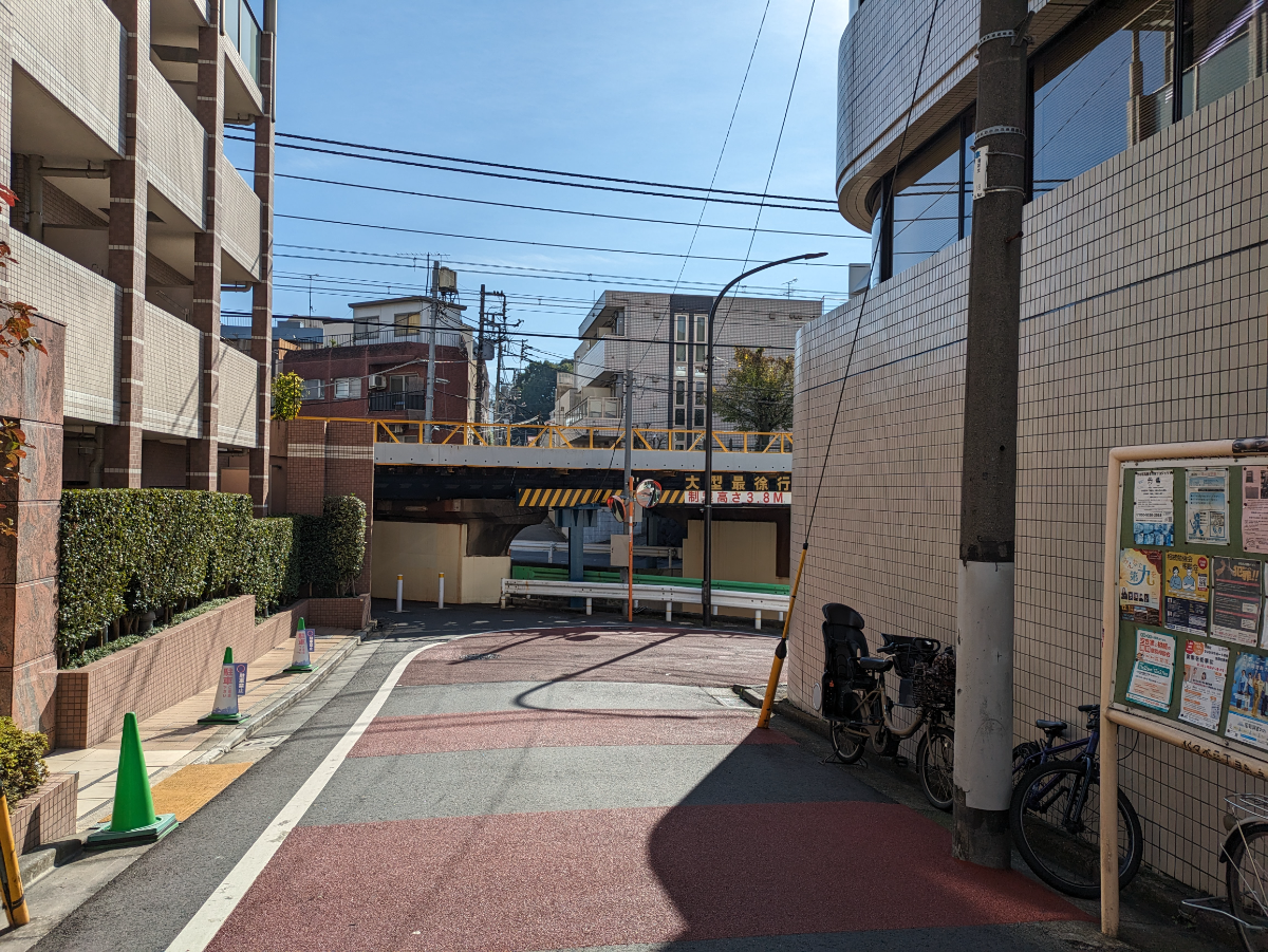 fresh/building/J00100394128_64