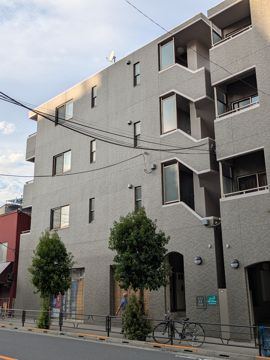 fresh/building/J00100394495_1