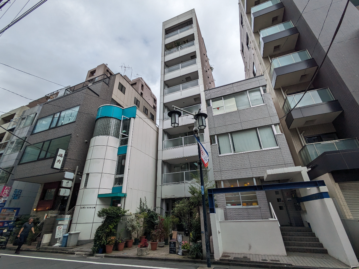 fresh/building/J00100394756_1