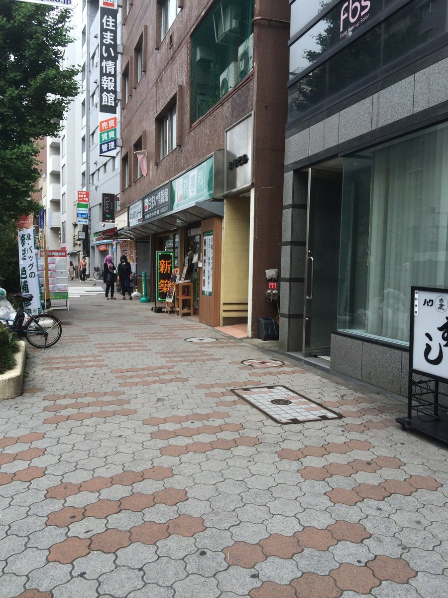 fresh/building/J00100394858_2