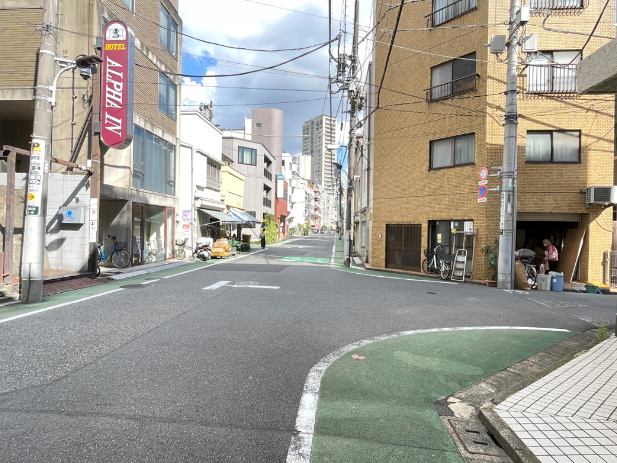 fresh/building/J00100395015_2