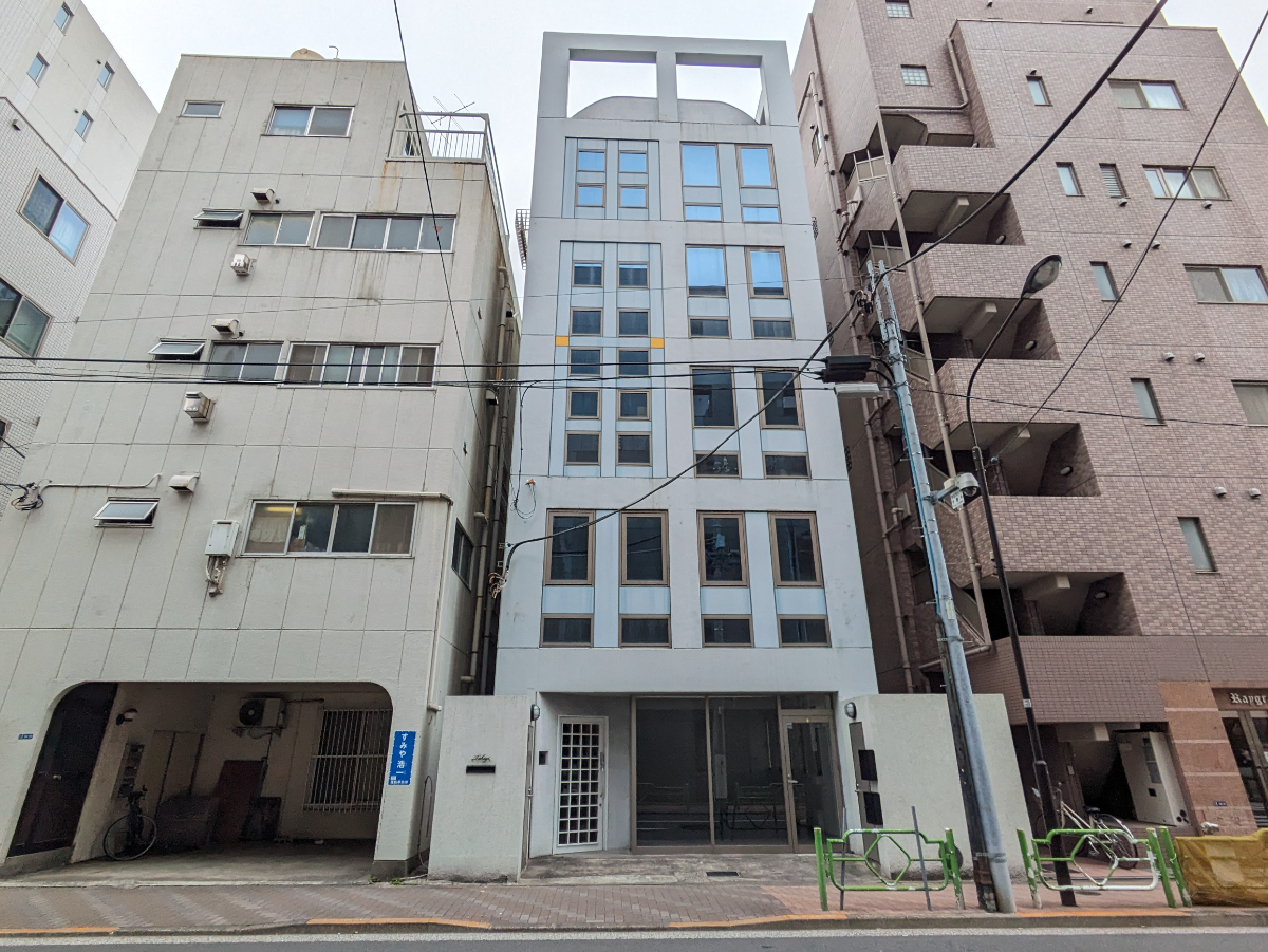 fresh/building/J00100395041_1