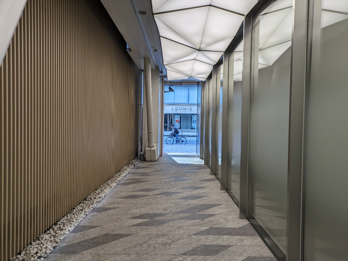 fresh/building/J00100395050_12