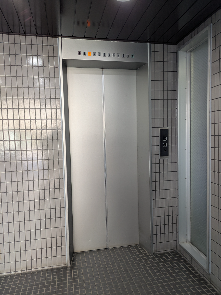 fresh/building/J00100395068_4