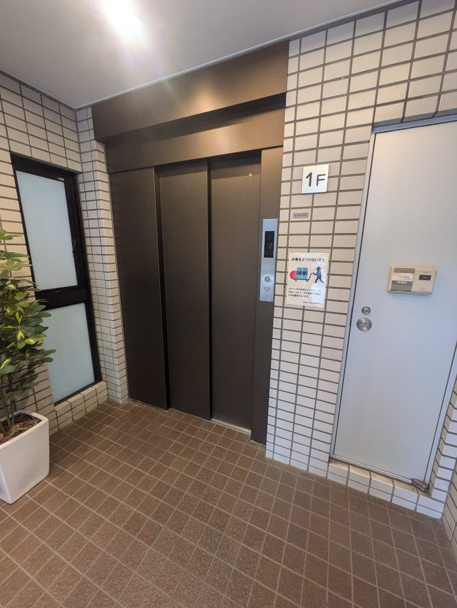 fresh/building/J00100395075_4