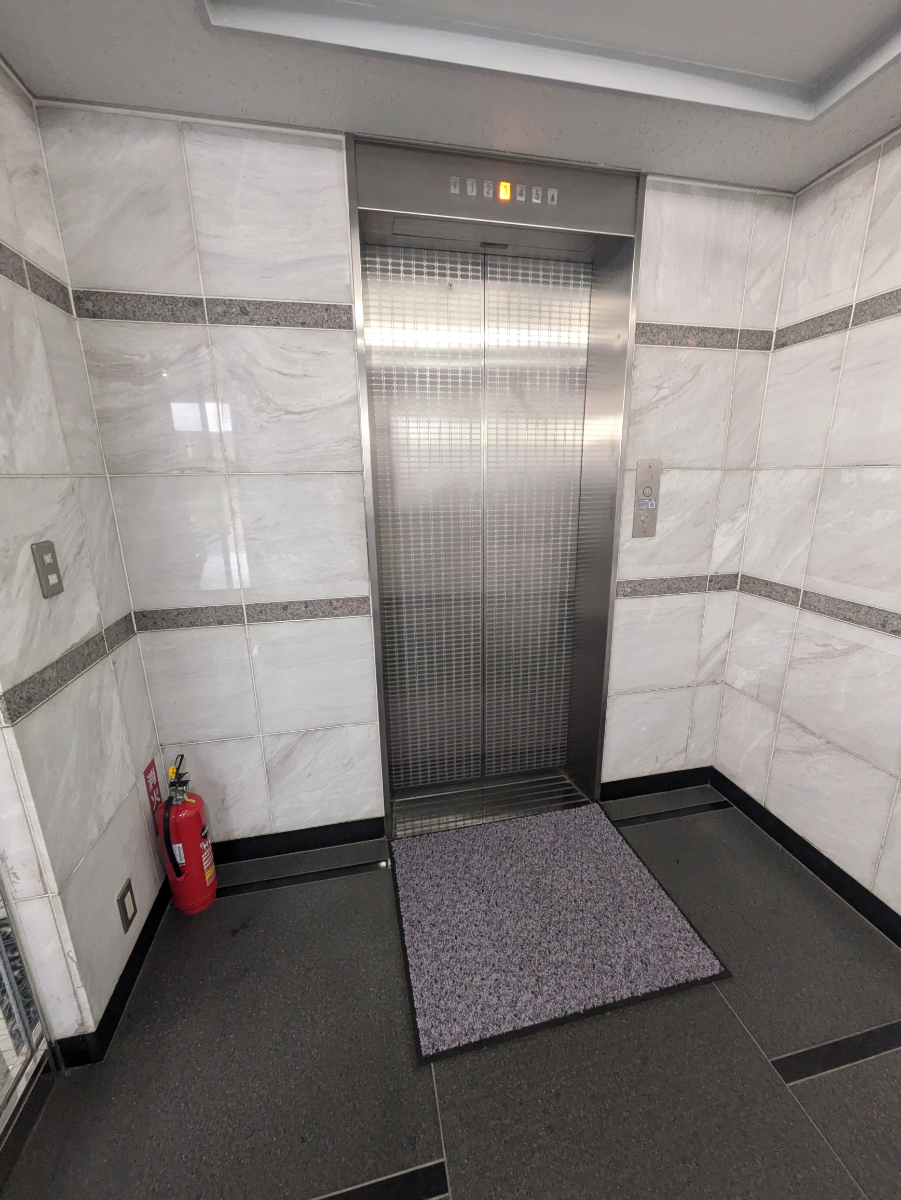 fresh/building/J00100395121_4