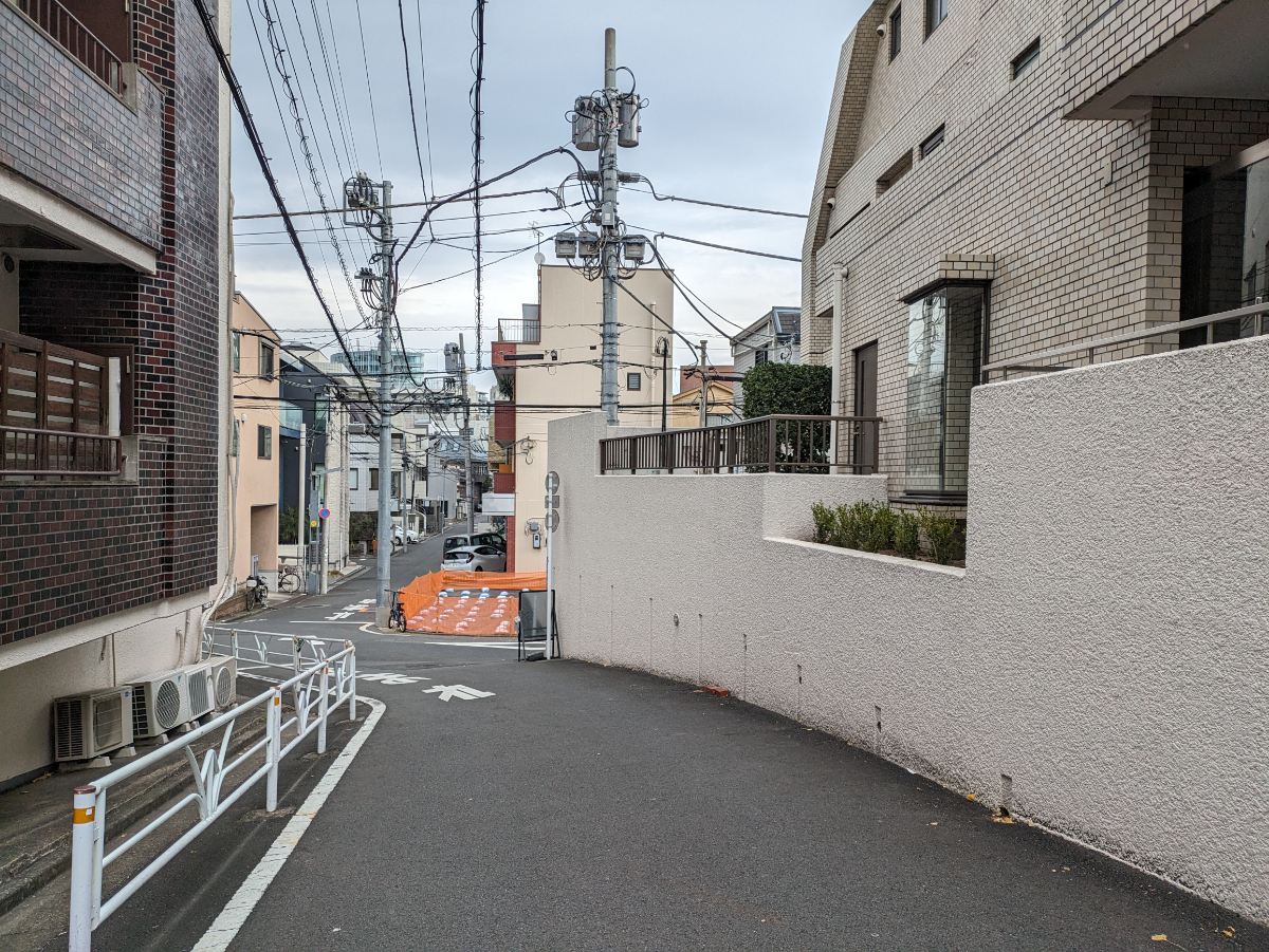 fresh/building/J00100395233_2