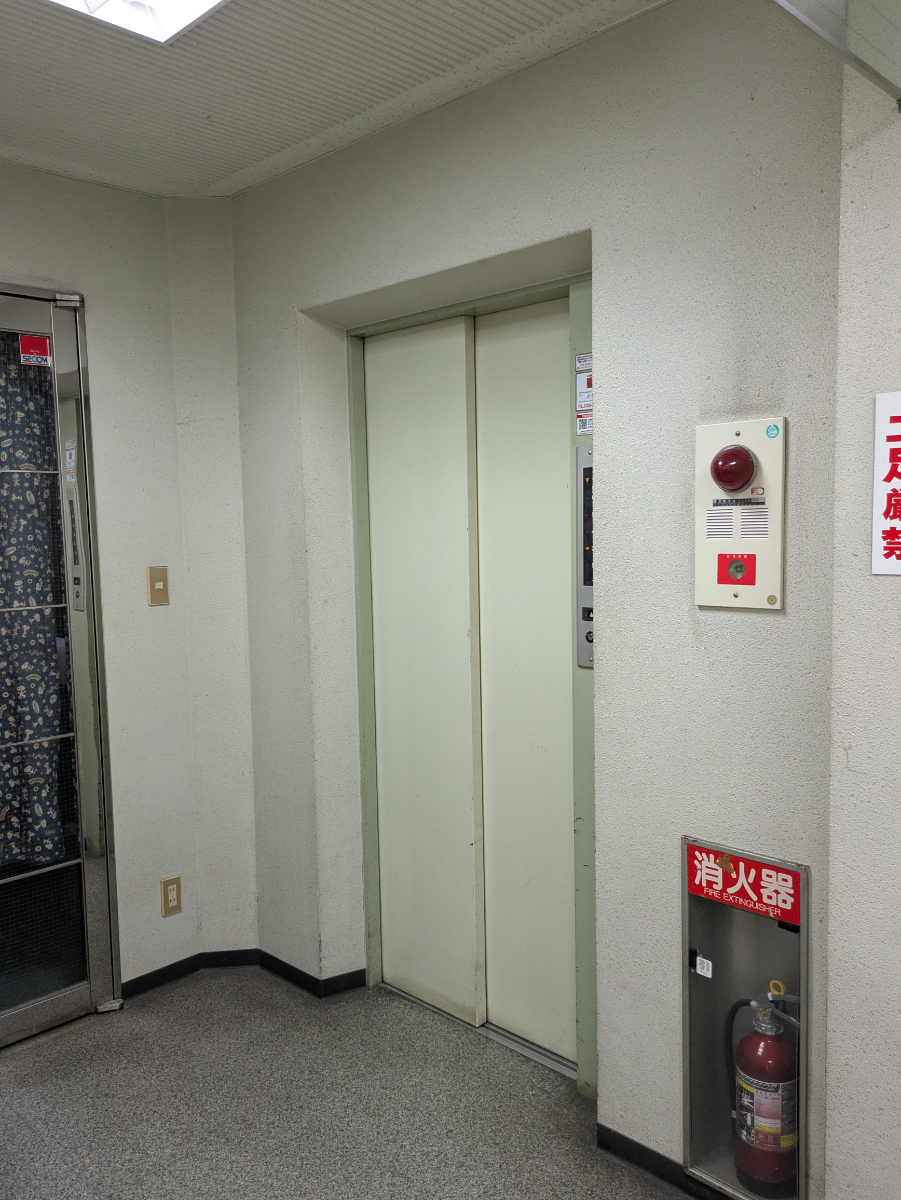 fresh/building/J00100395236_4
