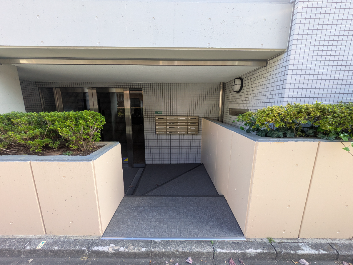 fresh/building/J00100395256_3