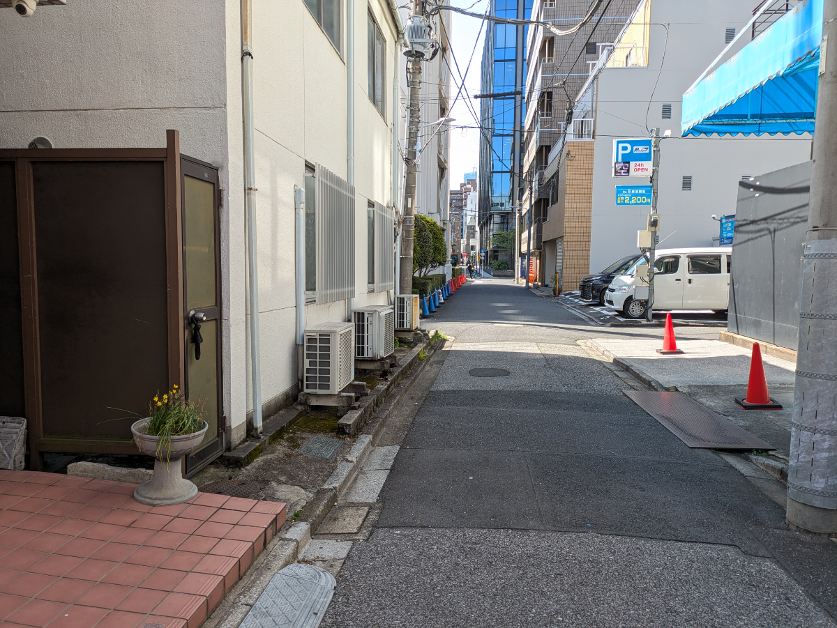 fresh/building/J00100395305_2