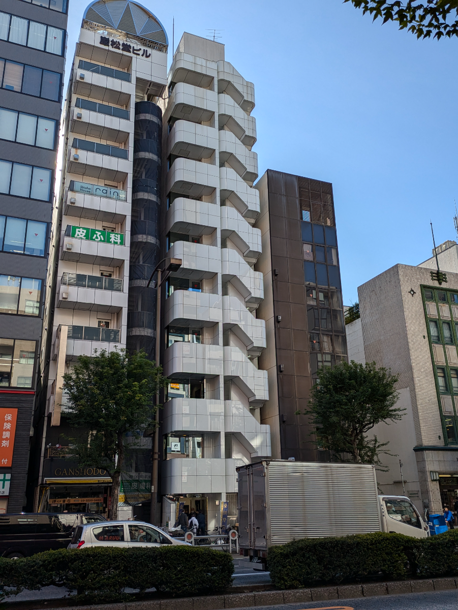 fresh/building/J00100395325_1